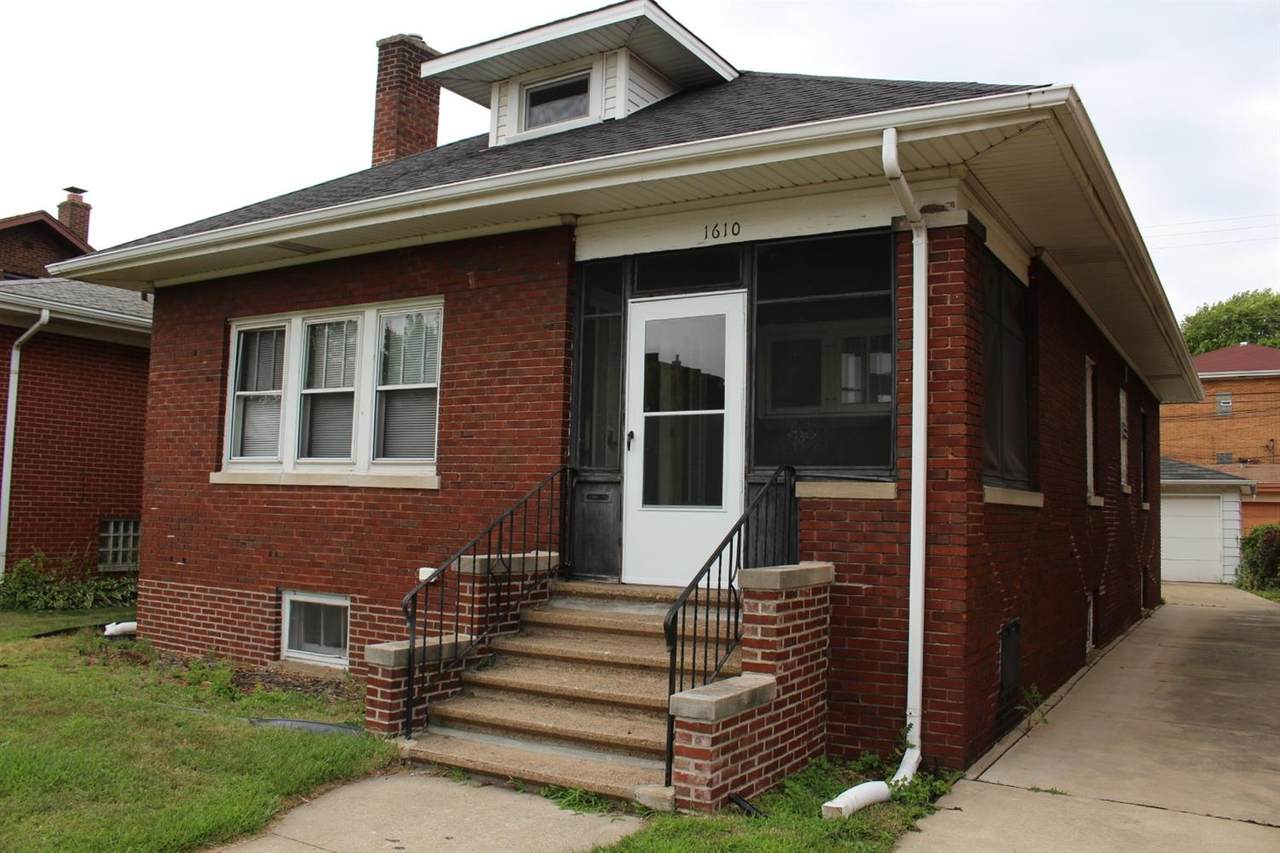 1610 Davis Avenue - Photo 1