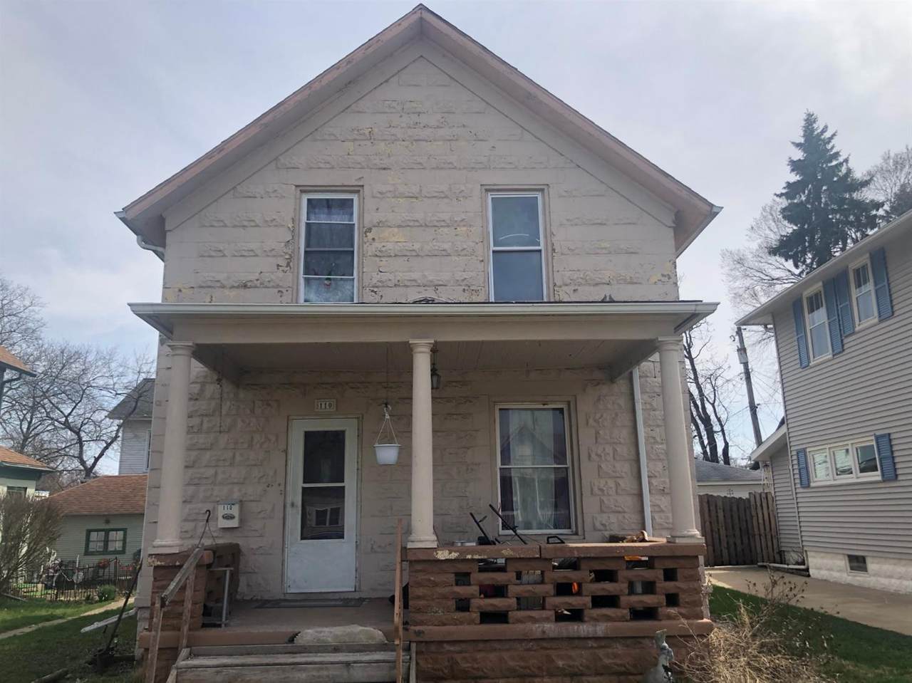 110 Grove Street - Photo 1