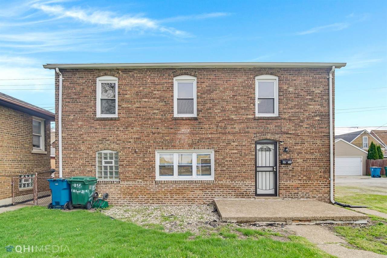 1835 Calumet Avenue - Photo 1