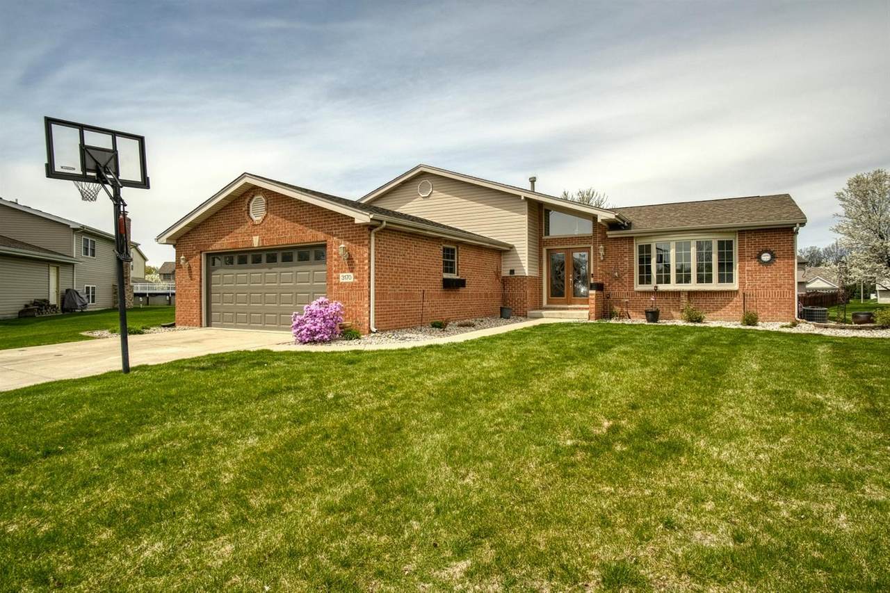 3170 Hoffman Court - Photo 1