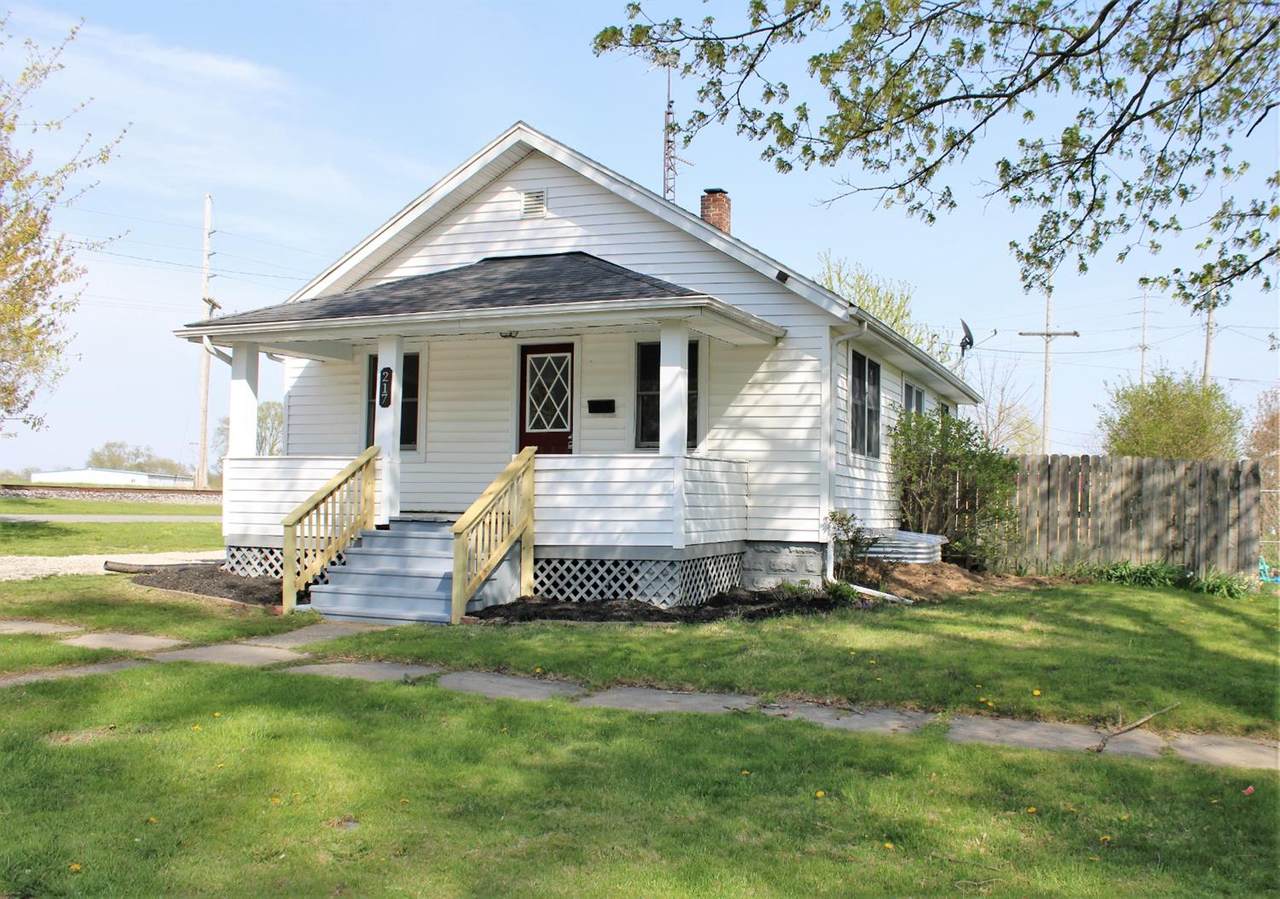 217 Belden Street - Photo 1
