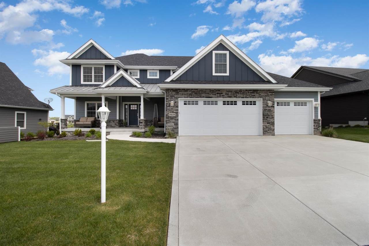 9809 Tall Grass Trail - Photo 1