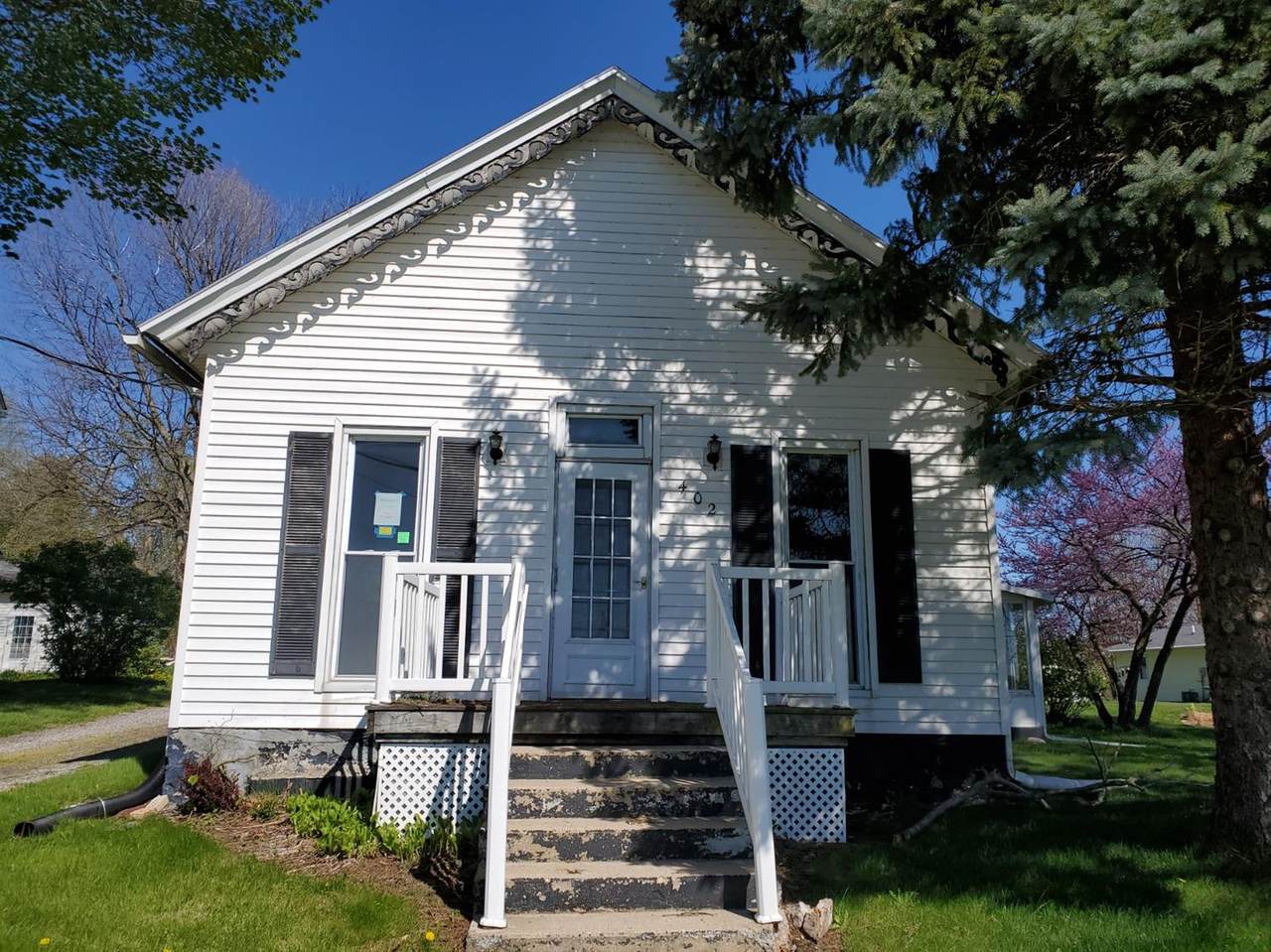 402 Michigan Street - Photo 1