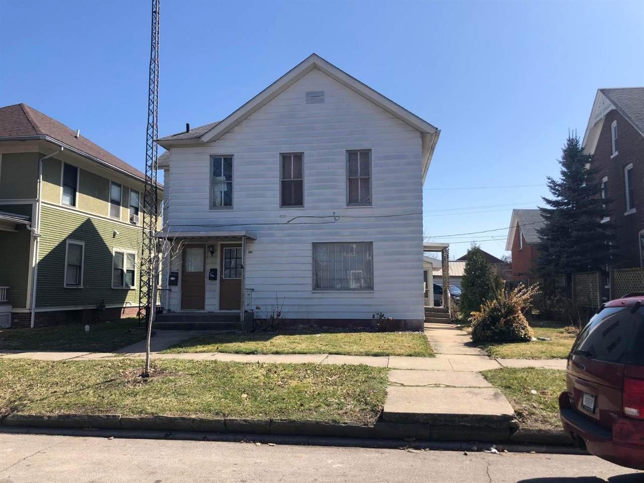 506 Maple Avenue - Photo 1