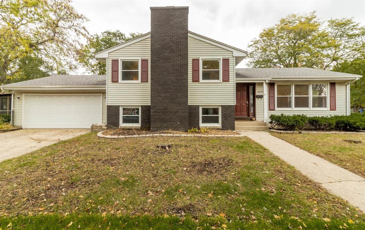 1649 Bluebird Lane - Photo 1