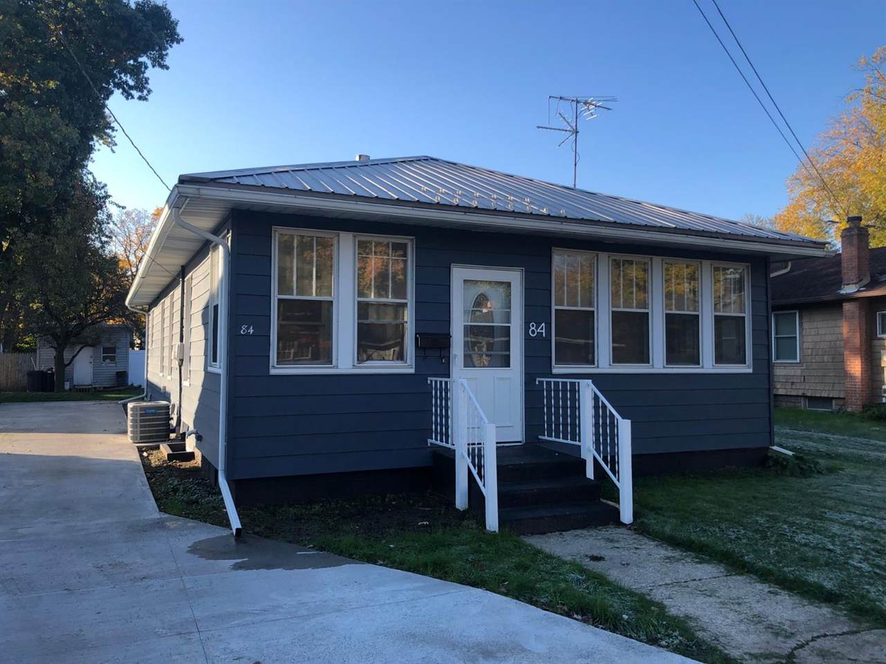 84 Lansing Street - Photo 1