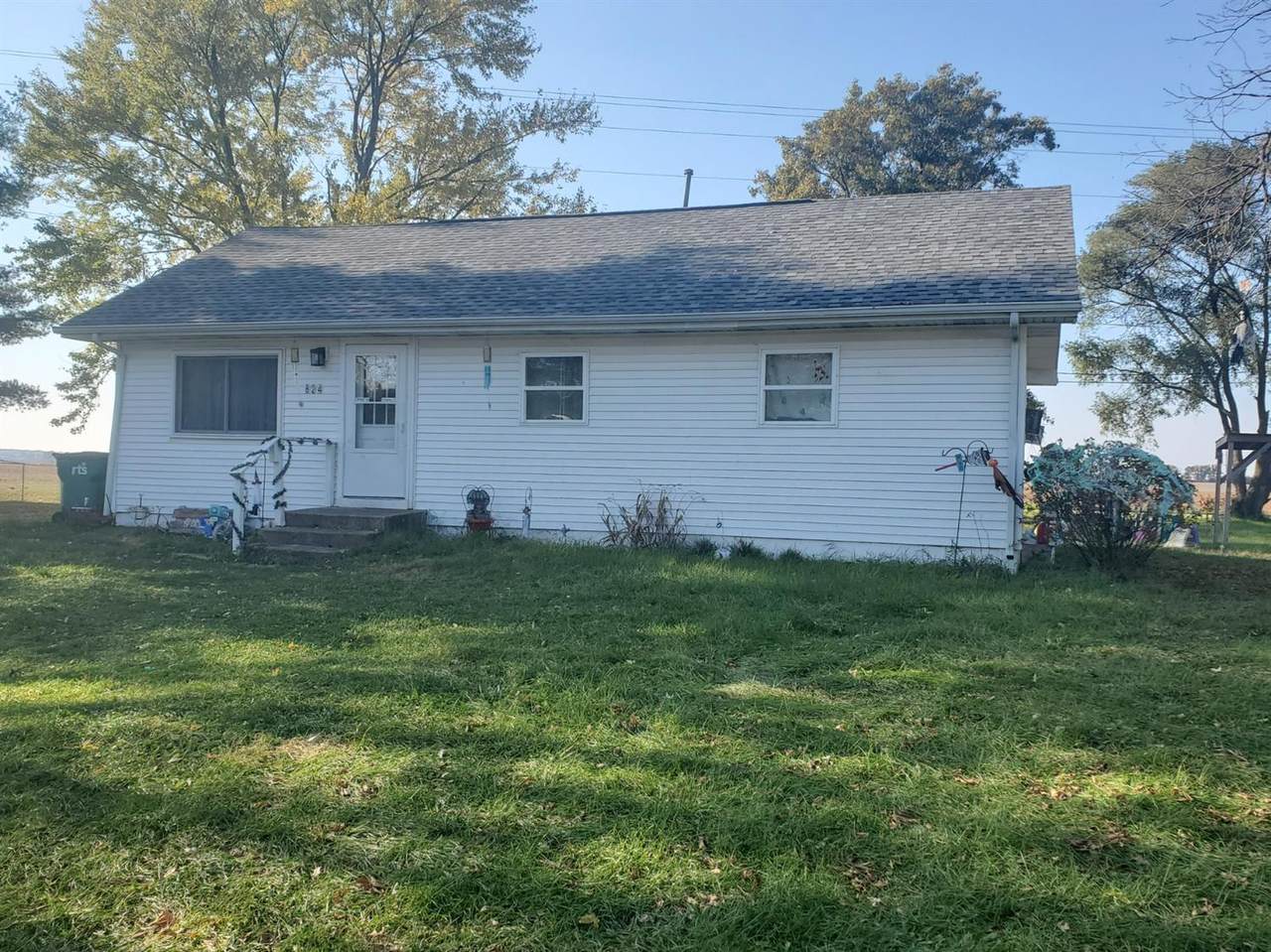 824 Quentin Court - Photo 1