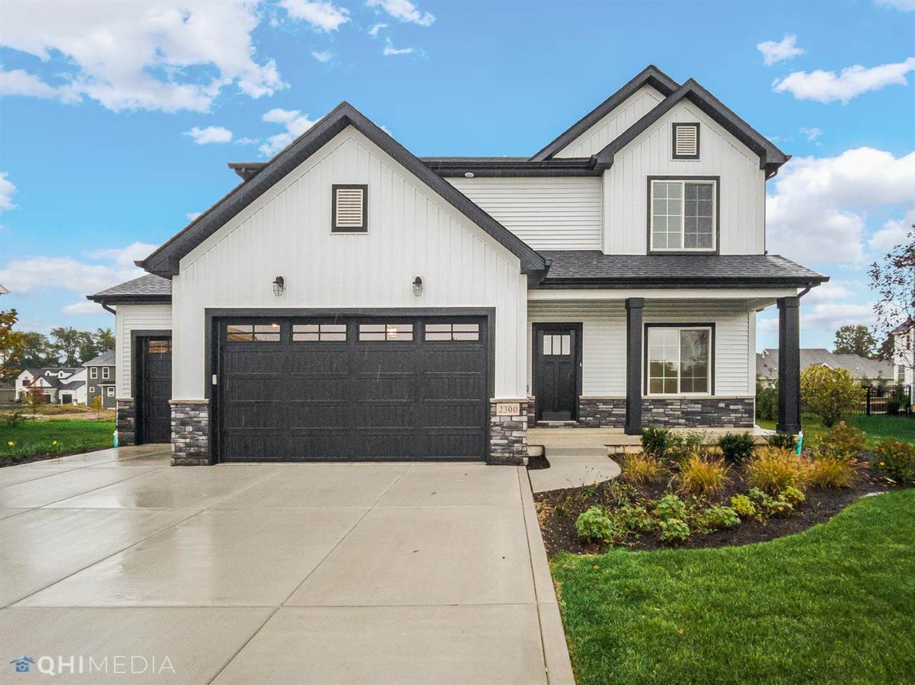 2306 Mary Lane - Photo 1