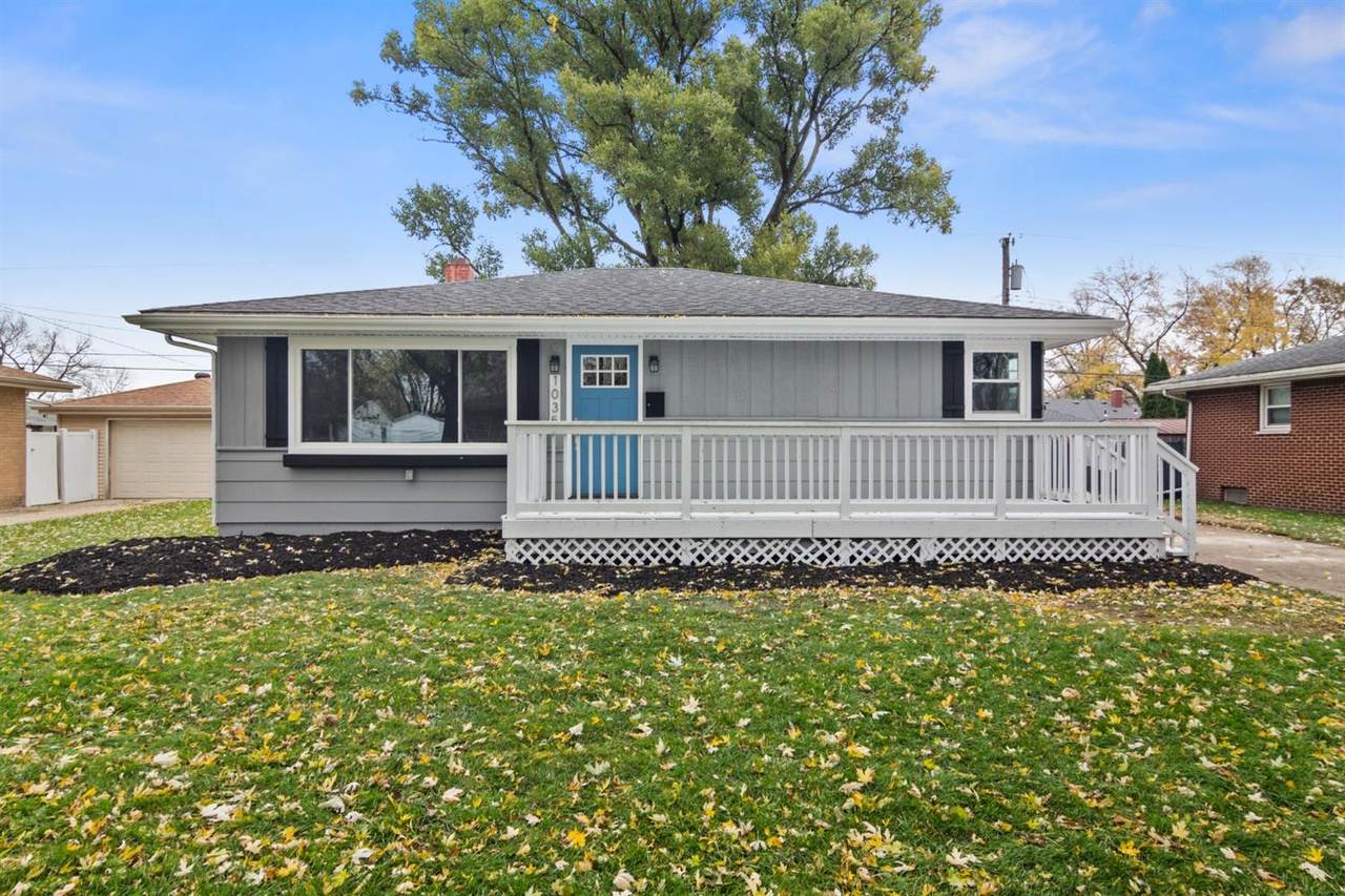 1035 Dwiggins Street - Photo 1