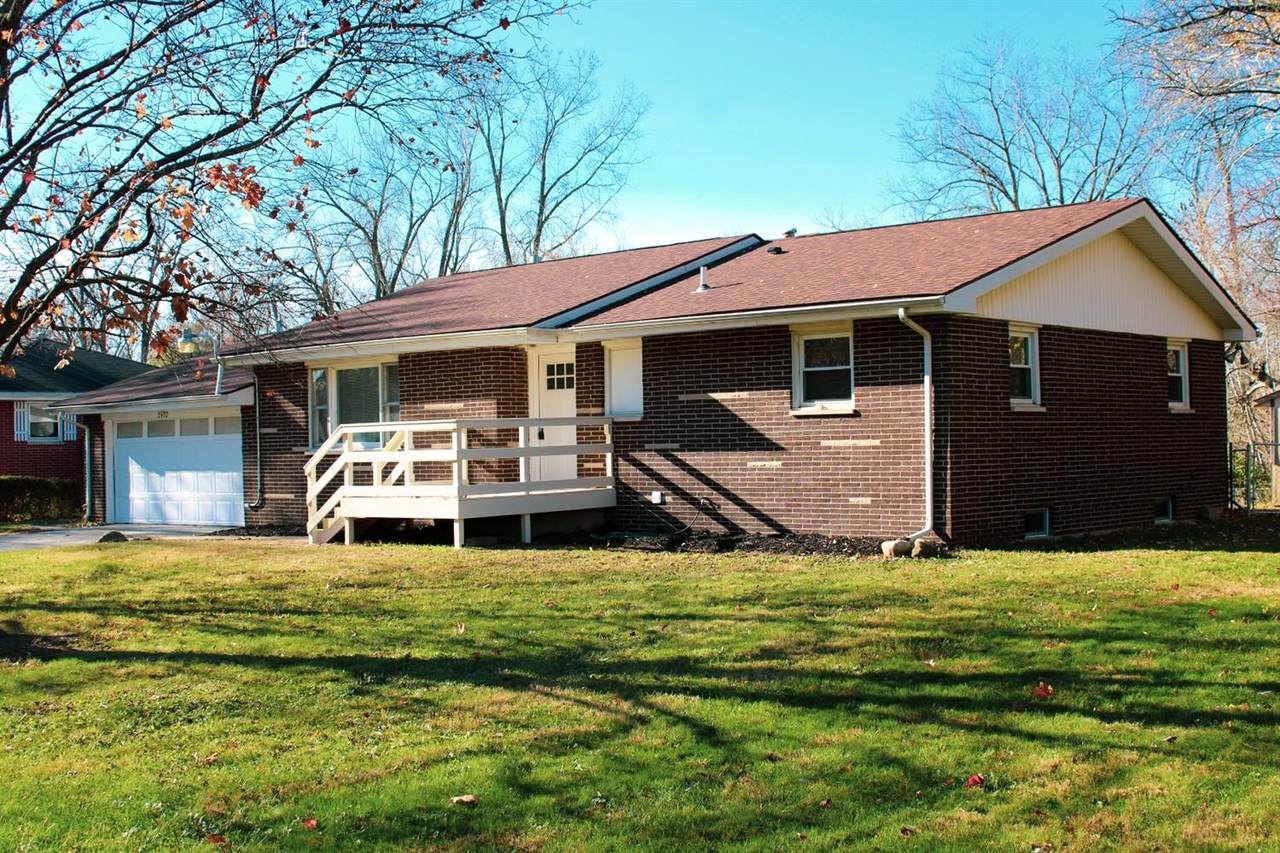 2902 Russell Street - Photo 1