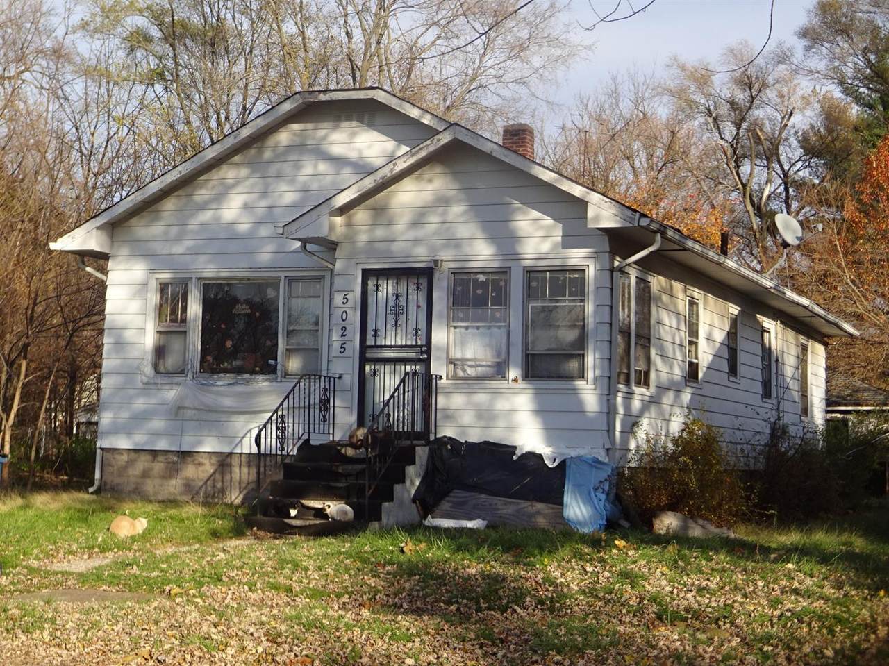 5025 Delaware Street - Photo 1