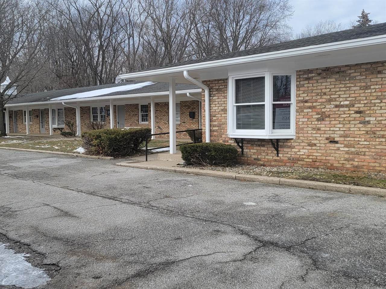 300 Wile Street - Photo 1