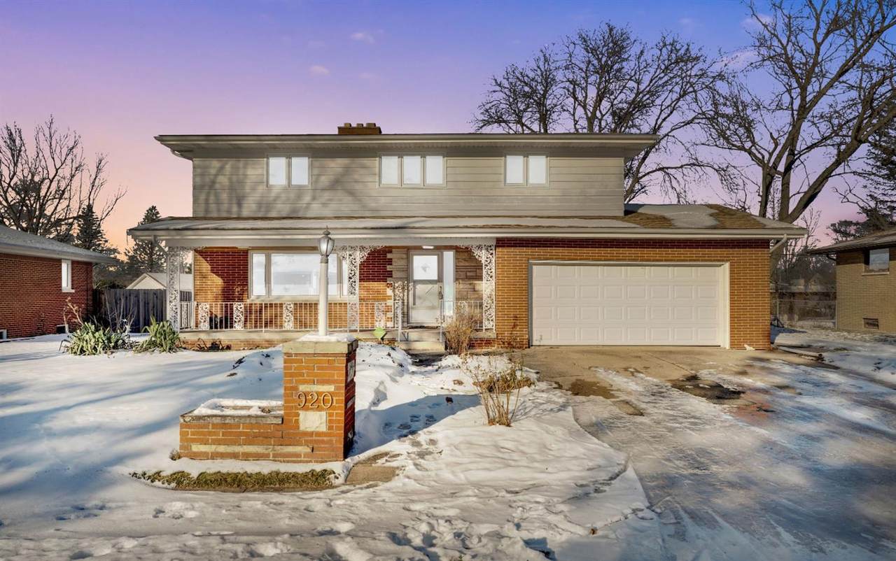 920 55th Avenue - Photo 1