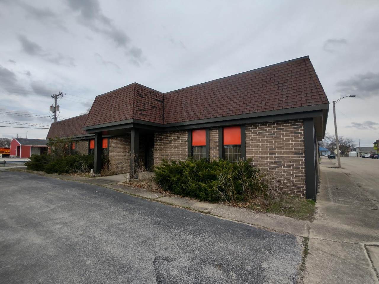 19 Davis Street - Photo 1