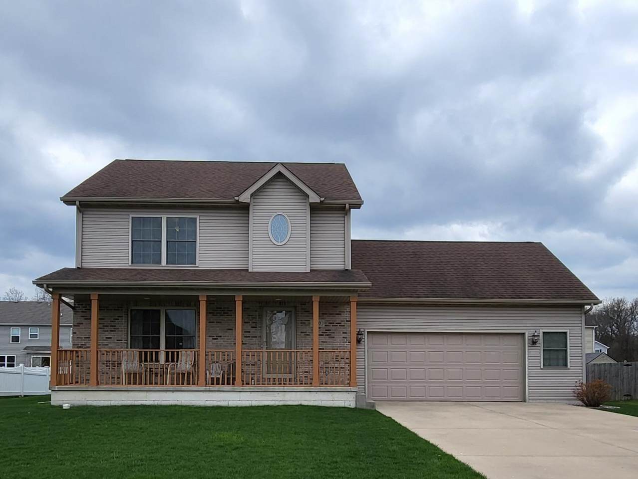 220 Trailcreek Drive - Photo 1