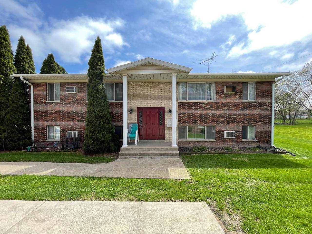 1150 Indiana Avenue - Photo 1