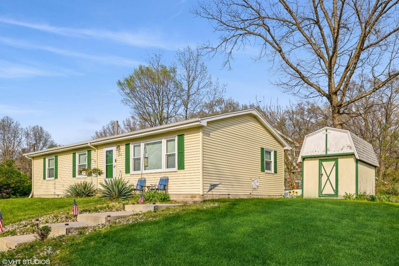202 Carter Road - Photo 1