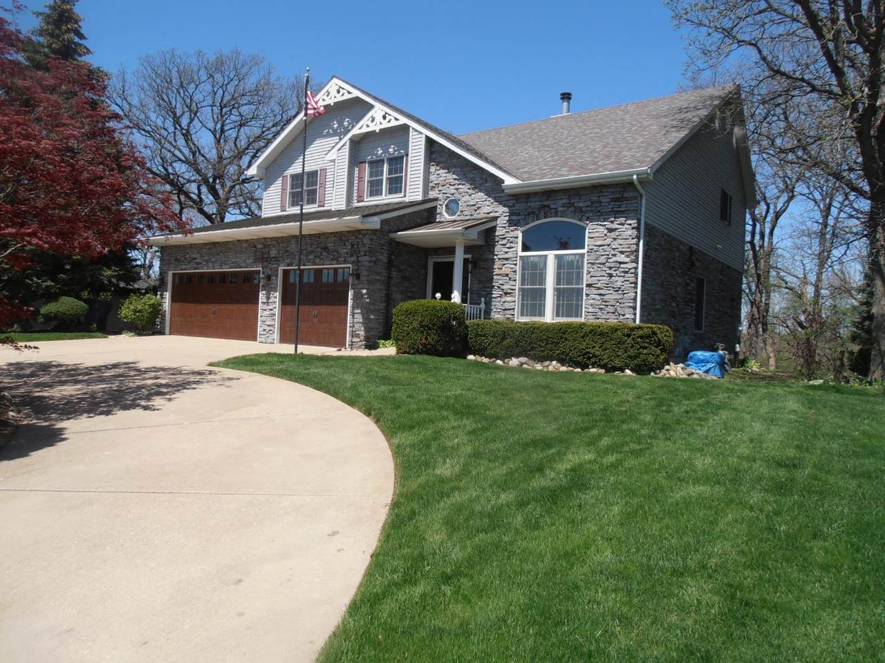 12528 101st Avenue - Photo 1