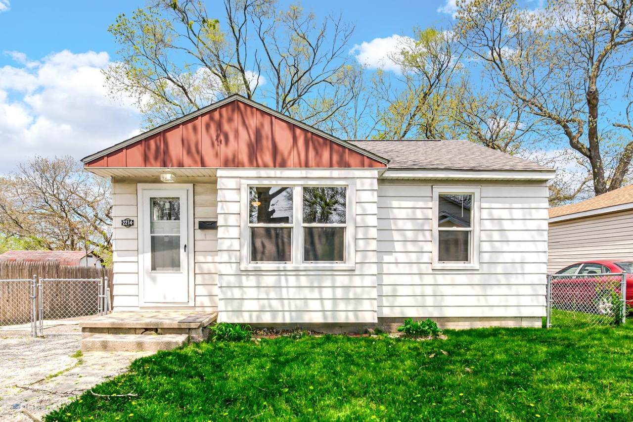 2214 Riverside Drive - Photo 1