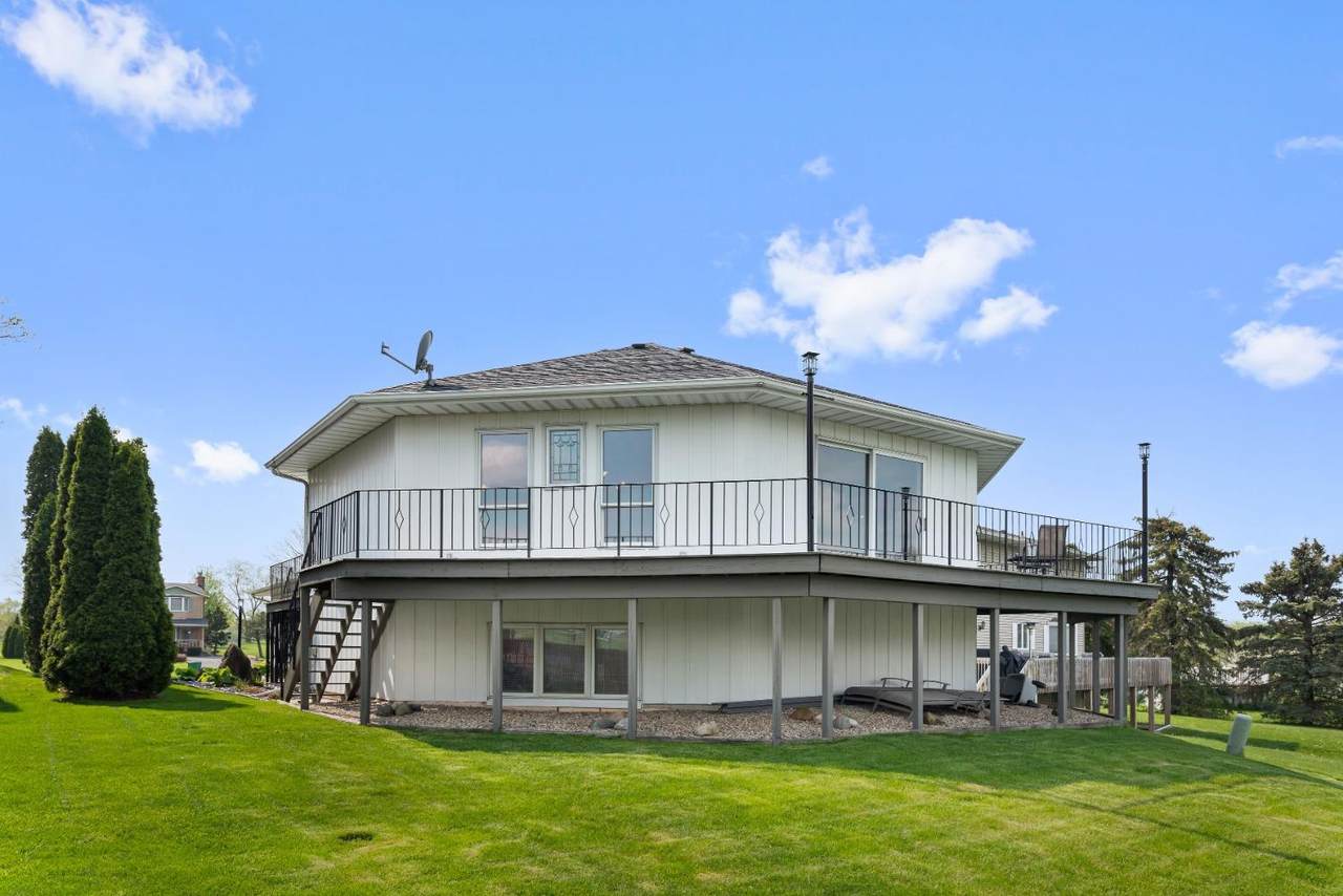 4156 Oakmont Court - Photo 1