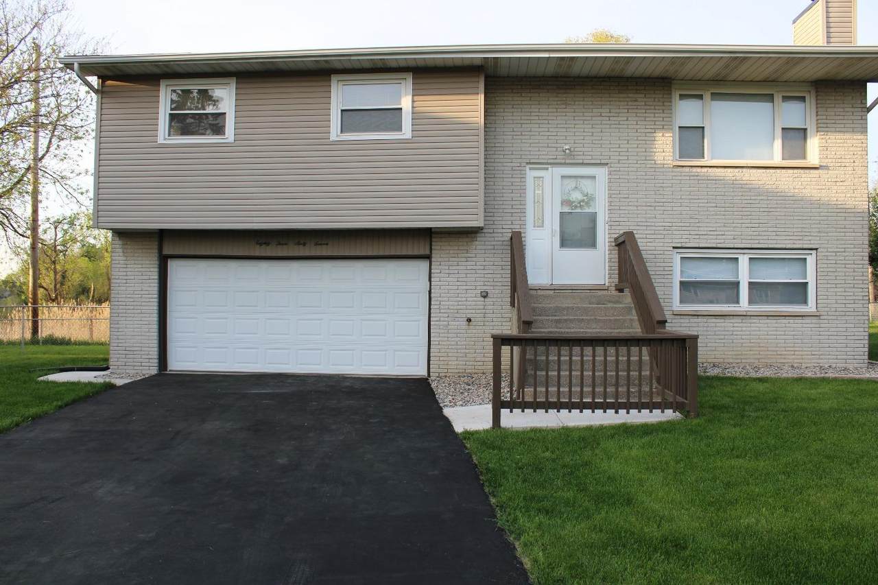 8367 Webster Court - Photo 1