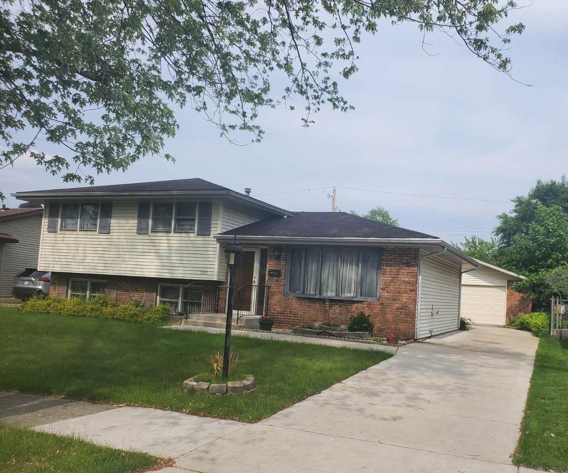 1521 Swift Street - Photo 1