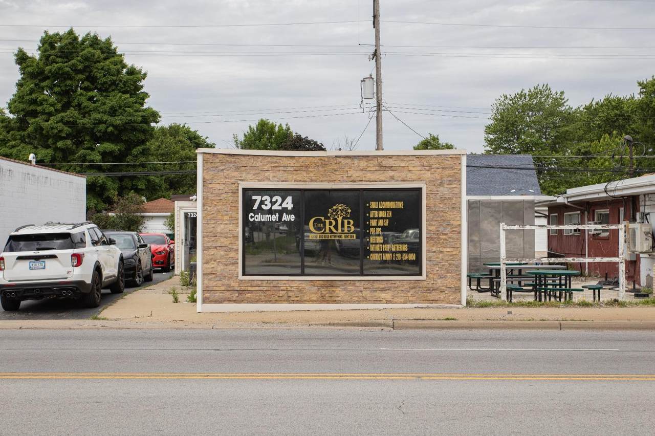 7324 Calumet Avenue - Photo 1