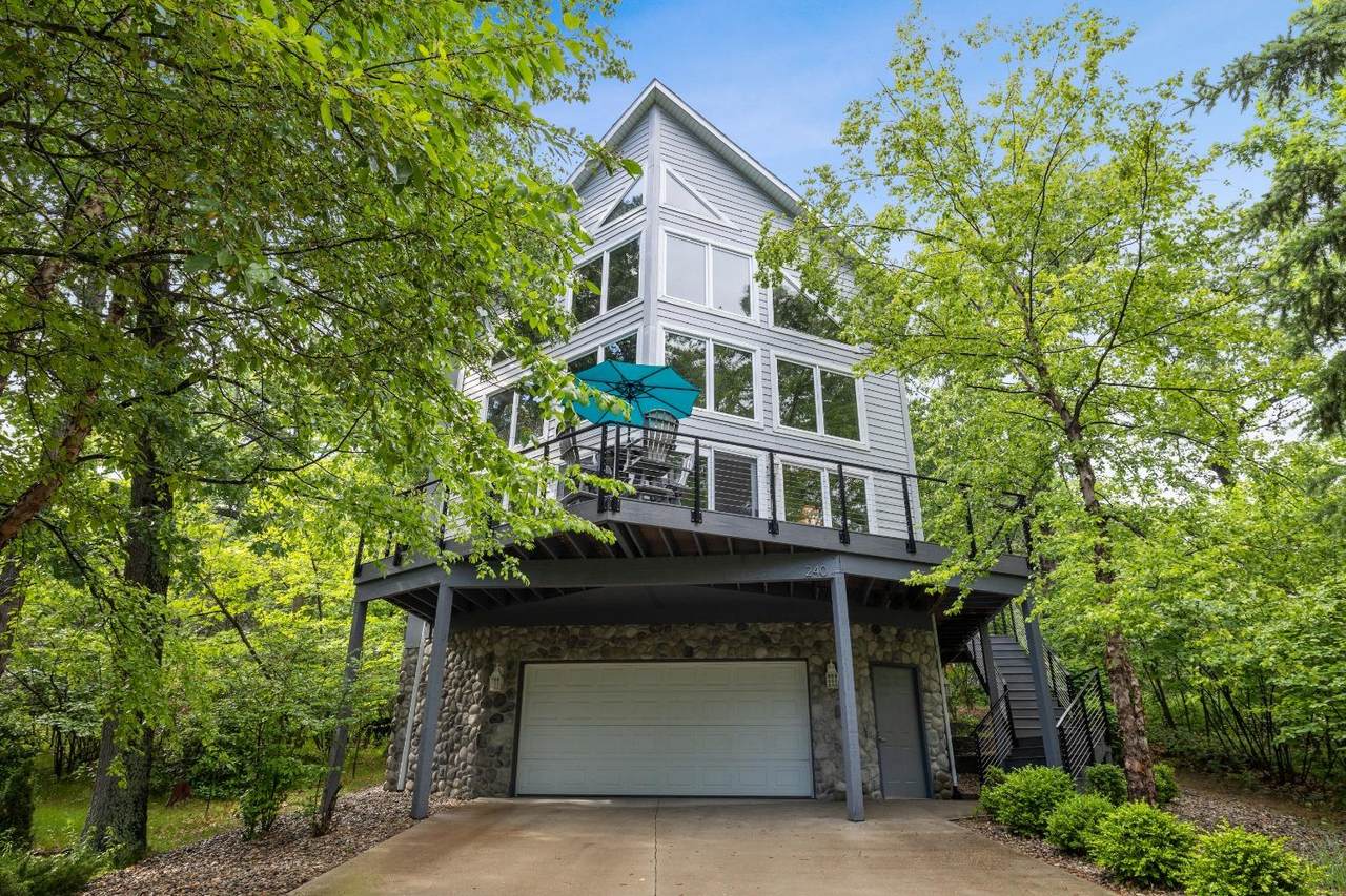 240 Maplewood Trail - Photo 1