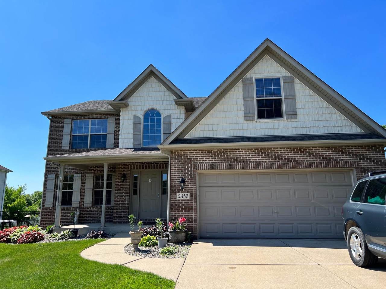 2453 Blarney Stone Drive - Photo 1