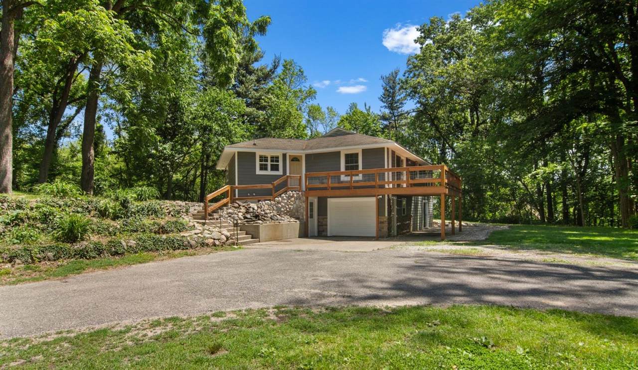 827 Springville Road - Photo 1