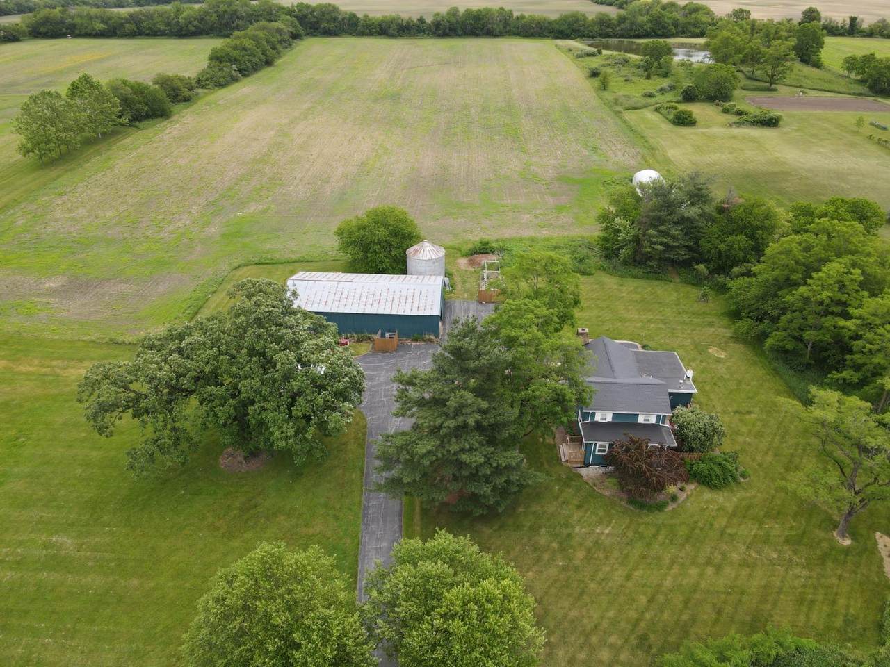 391 County Line Road - Photo 1