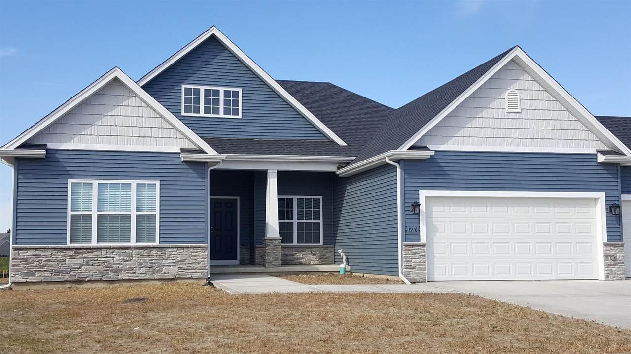 74 Larwick Circle - Photo 1