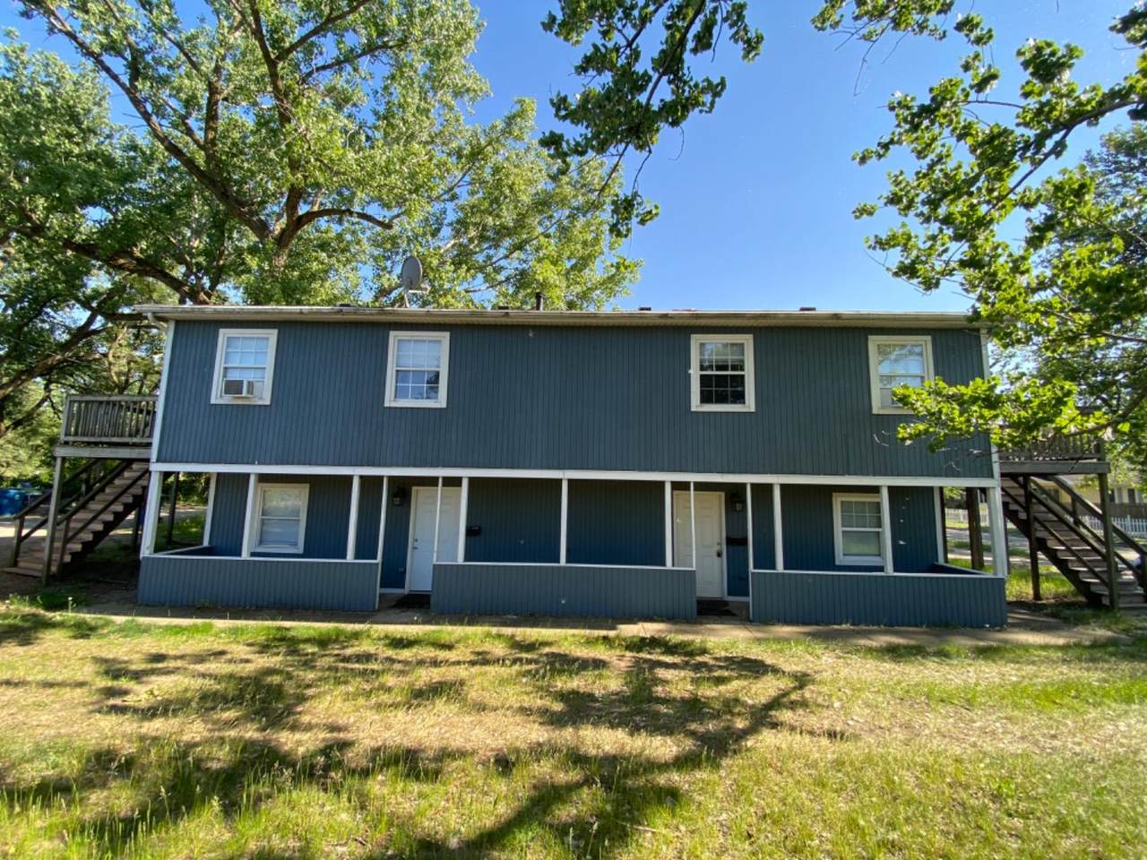 745 Hamilton Street - Photo 1