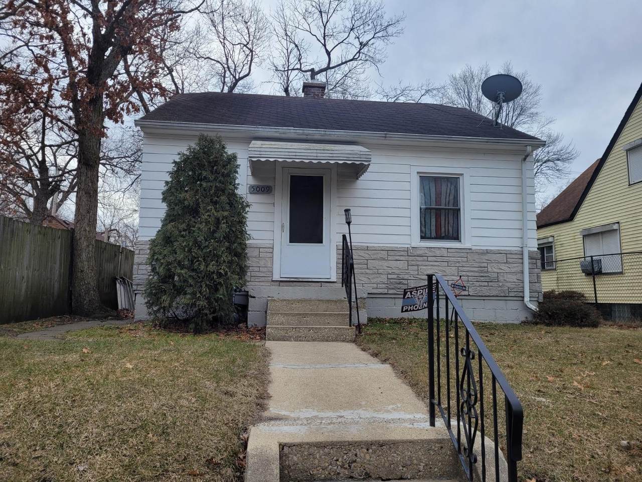 5009 11th Avenue - Photo 1
