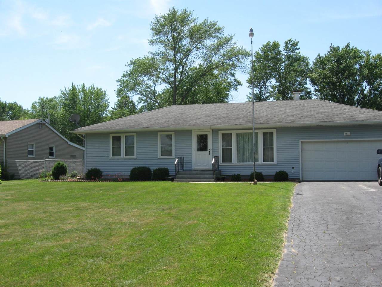 7514 Montana Street - Photo 1