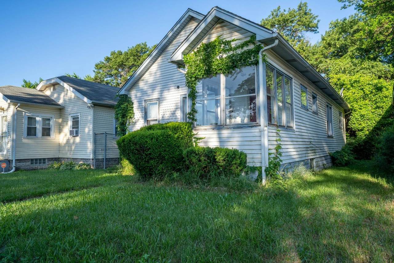 3720 Fillmore Street - Photo 1