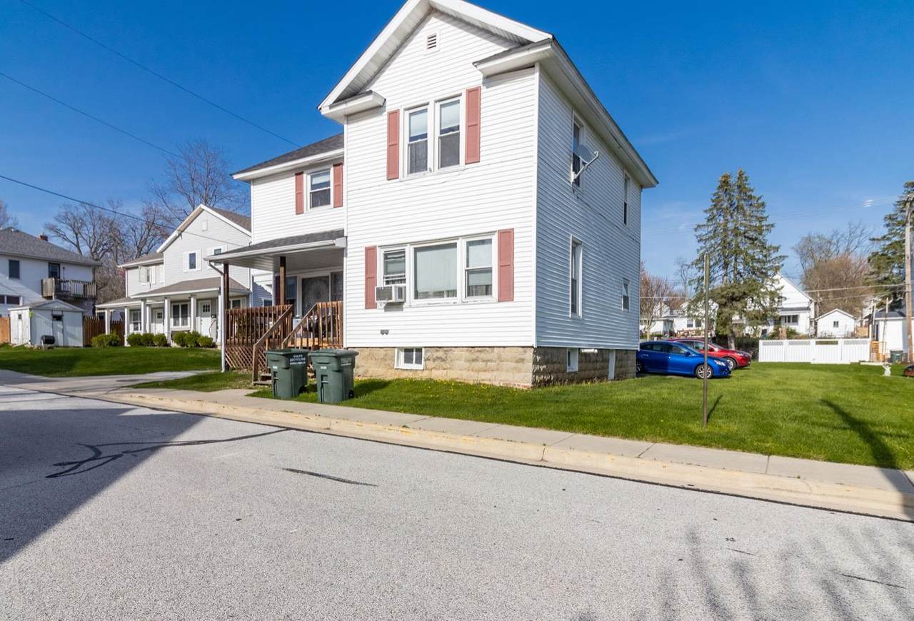 255 Valparaiso Street - Photo 1
