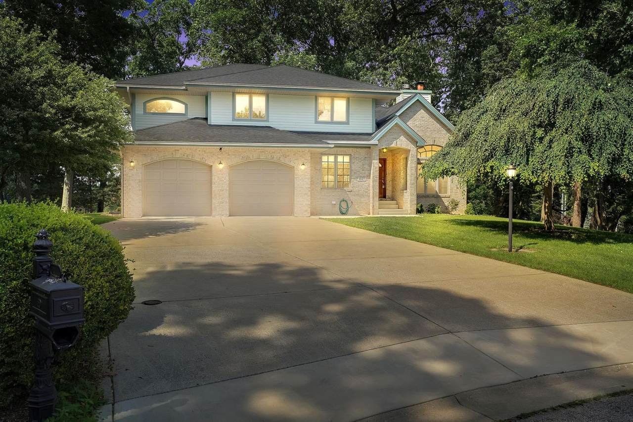 443 Forestwood Drive - Photo 1