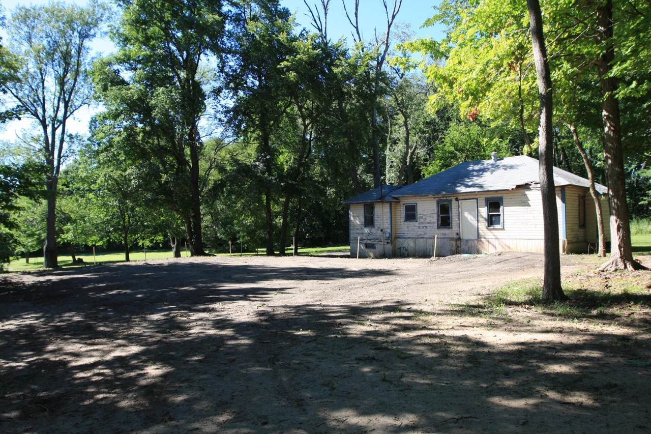11999 Us Hwy 6 - Photo 1