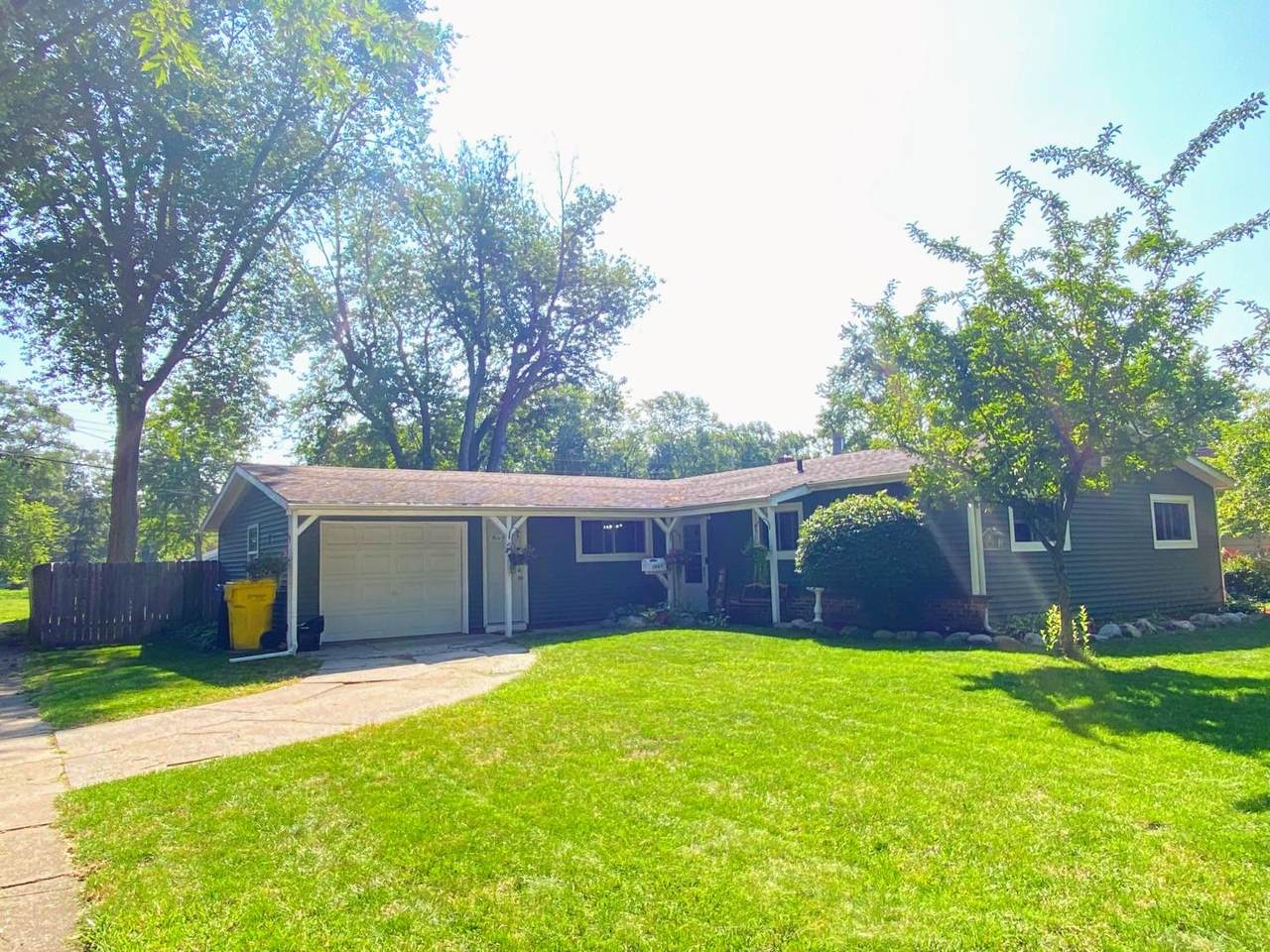 1047 Wheeler Street - Photo 1