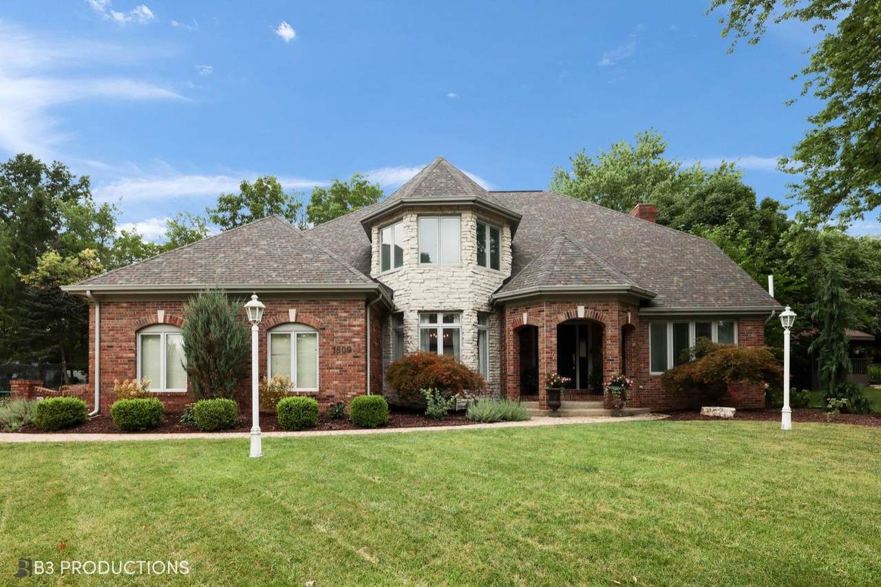 1809 Woodmere Drive - Photo 1