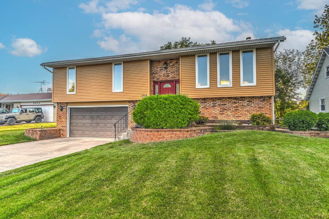 9518 Johnson Street - Photo 1