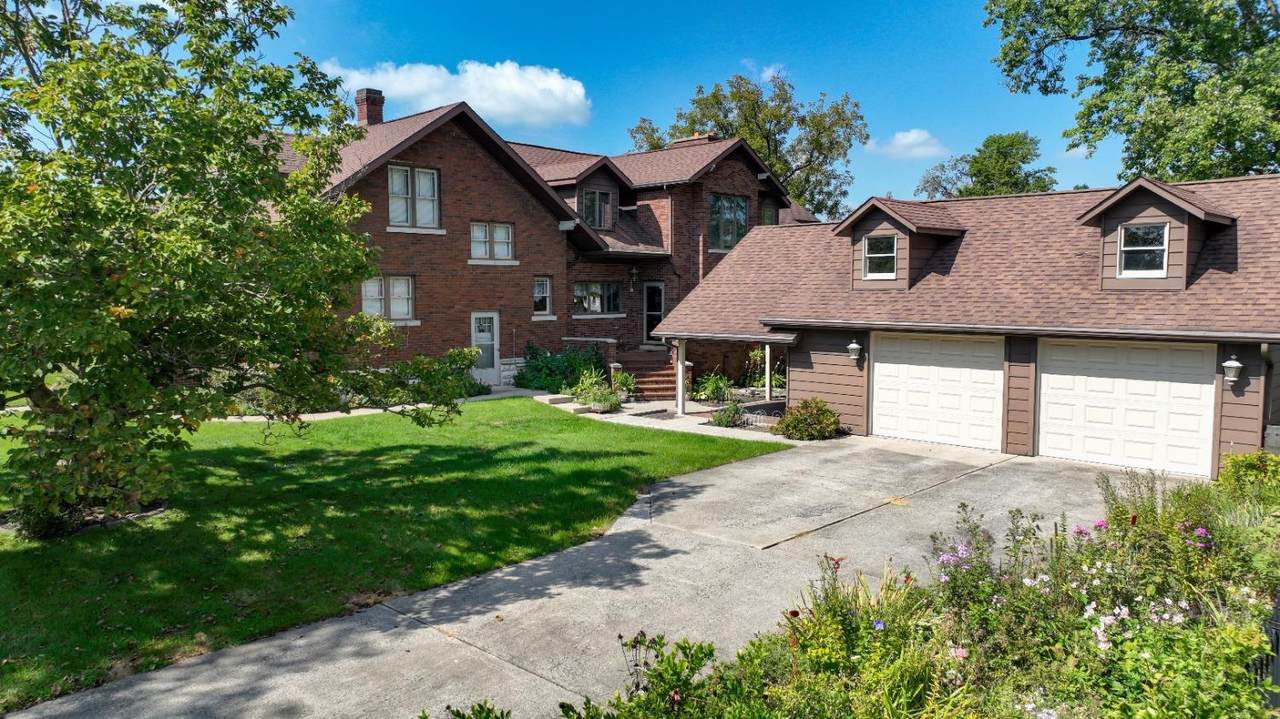416 Washington Street - Photo 1