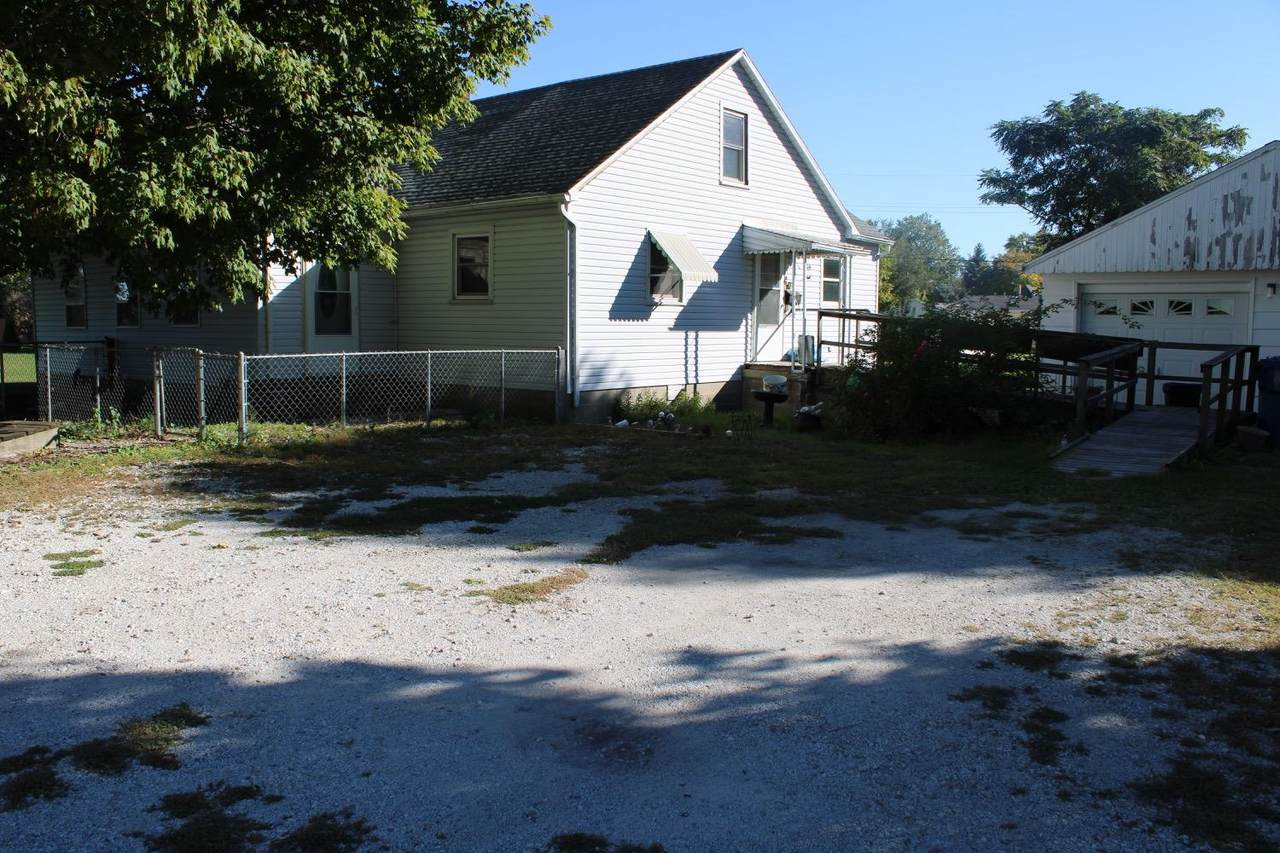 307 Columbia Street - Photo 1