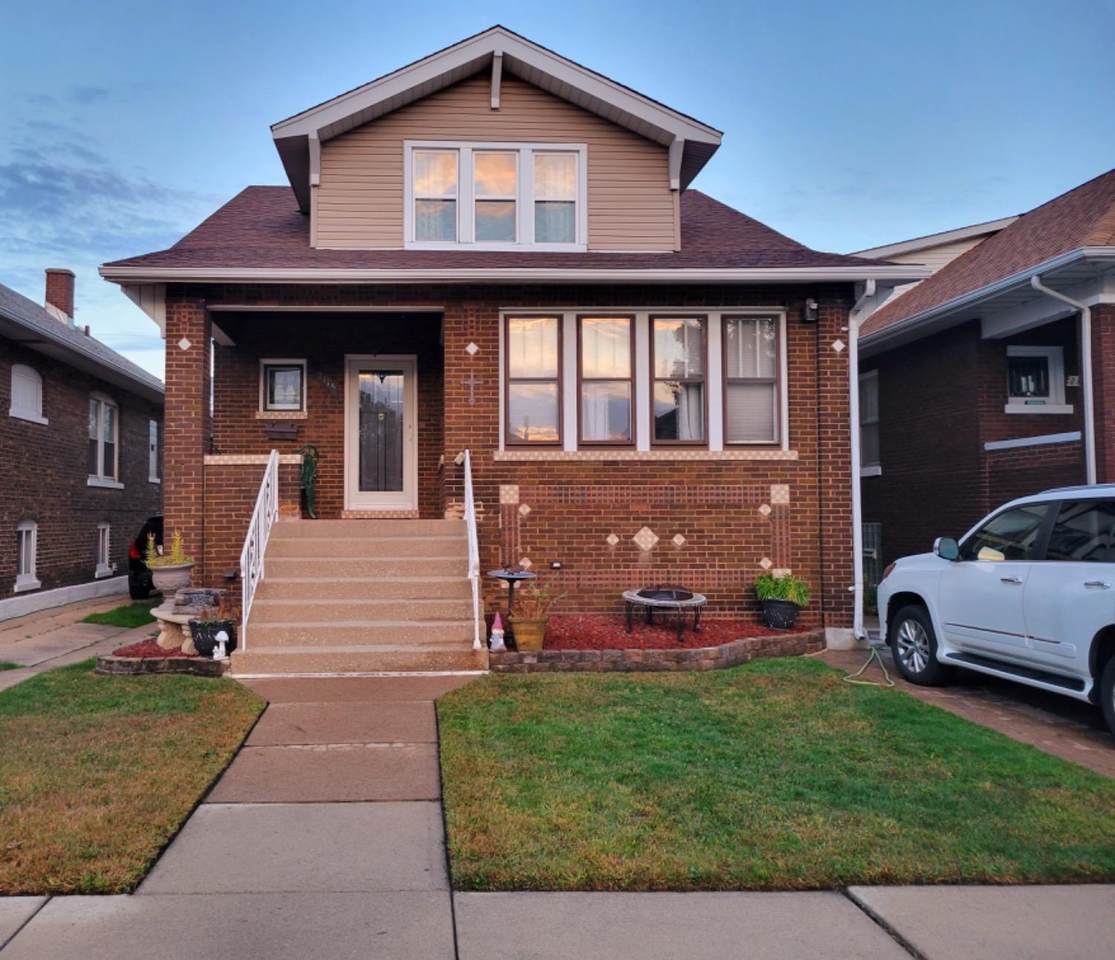 2115 Lincoln Avenue - Photo 1