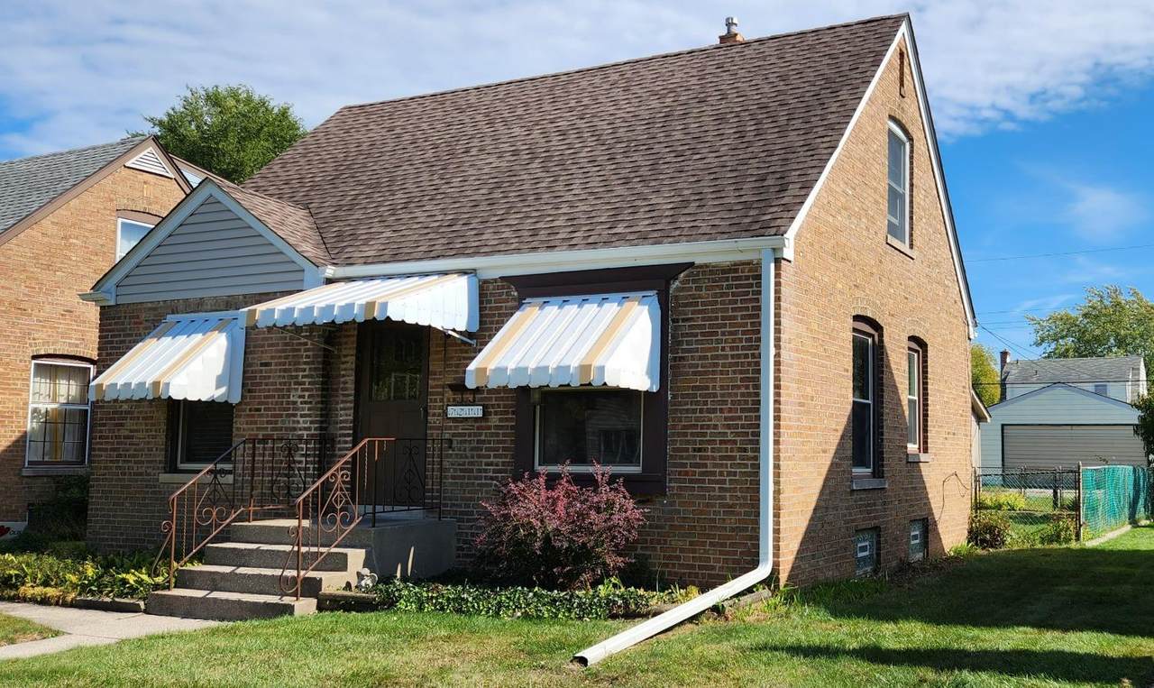7211 Oakdale Avenue - Photo 1