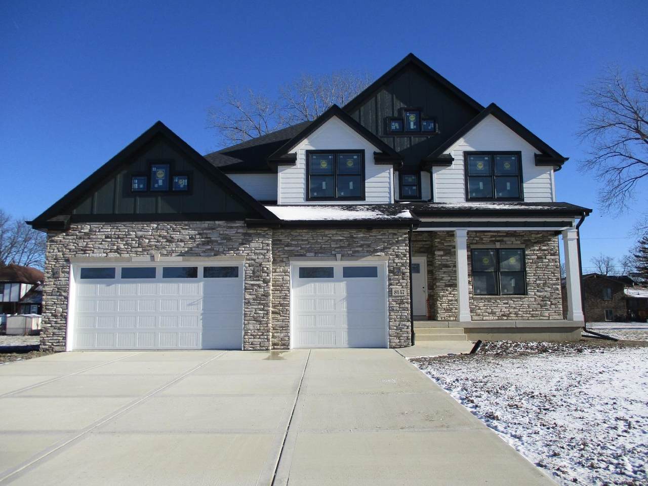 8147 Castle Drive - Photo 1