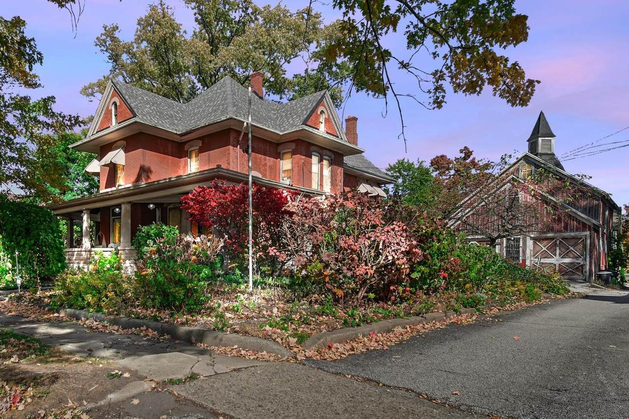 1029 Indiana Avenue - Photo 1