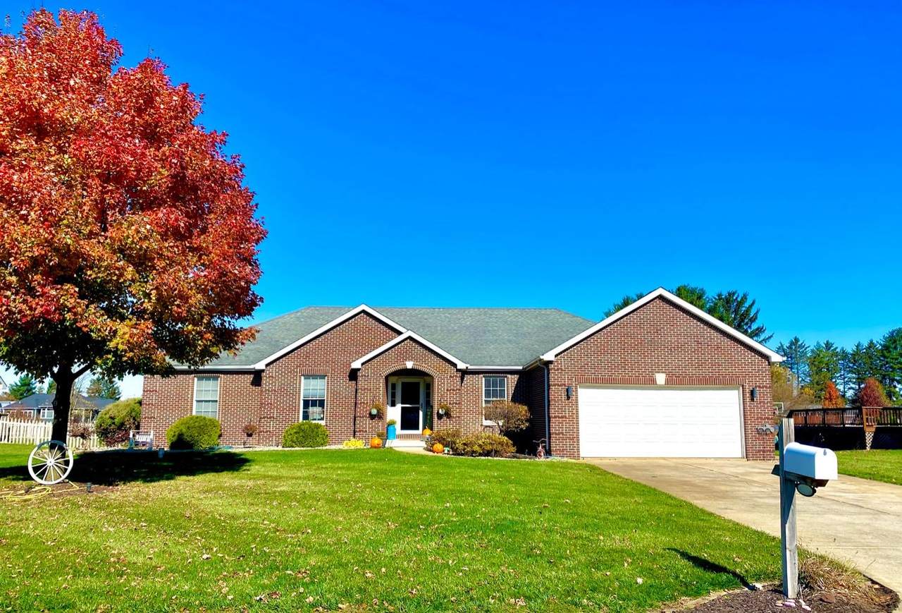139 Goldfinch Drive - Photo 1