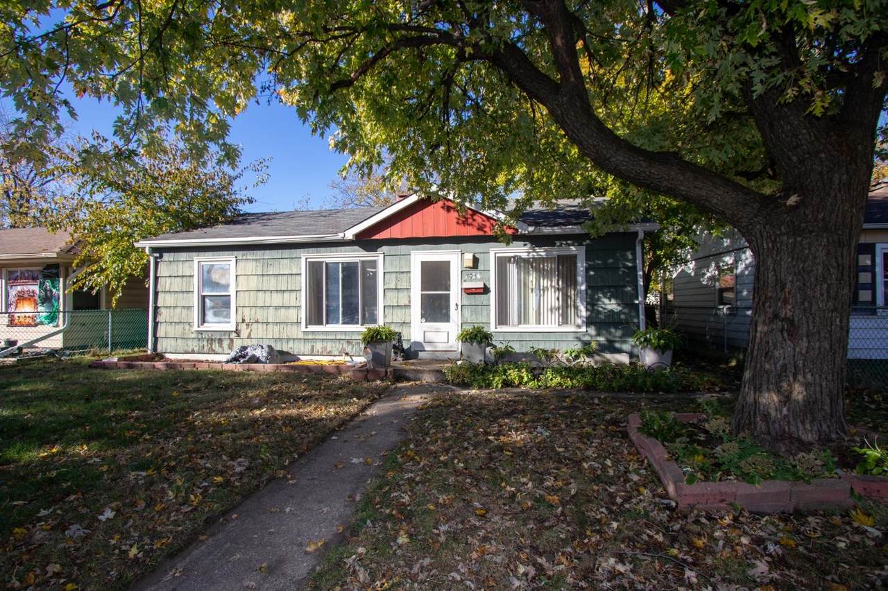 7526 Chestnut Avenue - Photo 1